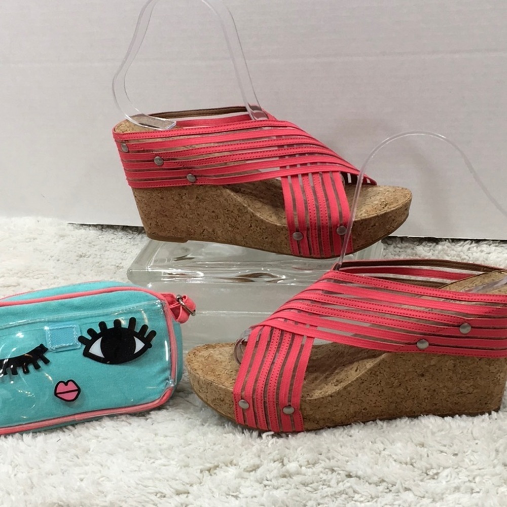 Lucky Brand coral platform wedge sandals